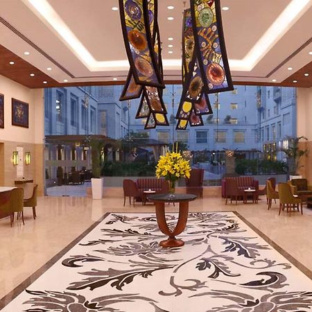 Hotel Lemon Tree Premier, Delhi Airport Nueva Delhi Exterior foto The lobby of the Taj Bengal