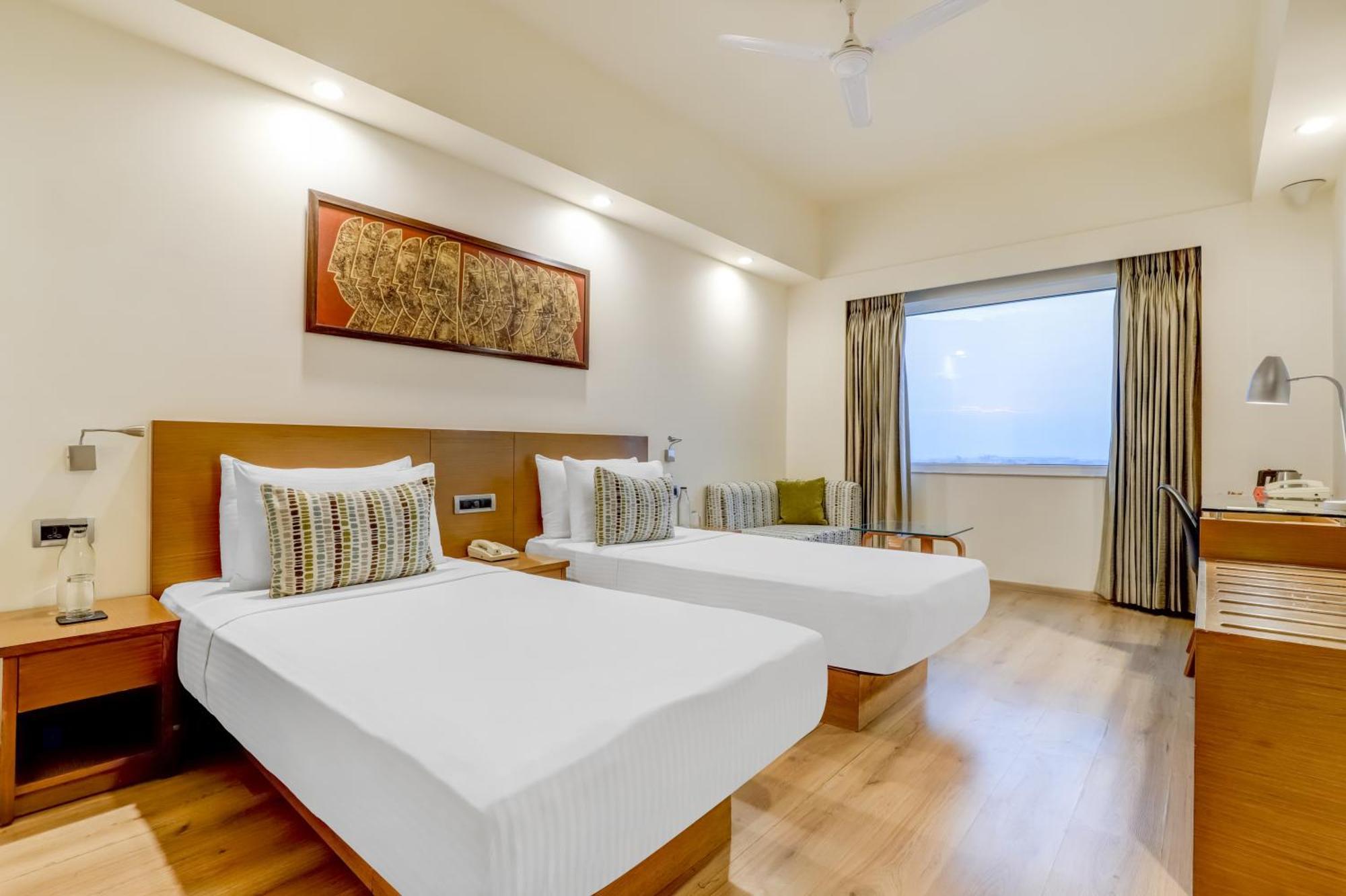 Hotel Lemon Tree Premier, Delhi Airport Nueva Delhi Exterior foto A room at the hotel