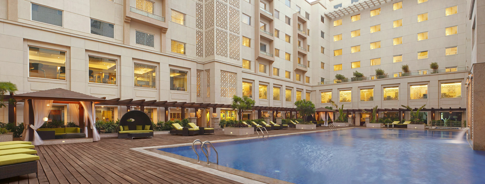 Hotel Lemon Tree Premier, Delhi Airport Nueva Delhi Exterior foto The Park, New Delhi